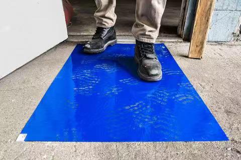 30 Micron Adhesive Door Floor Tacky Anti Slip PE Disposable Surface Sticky Mat